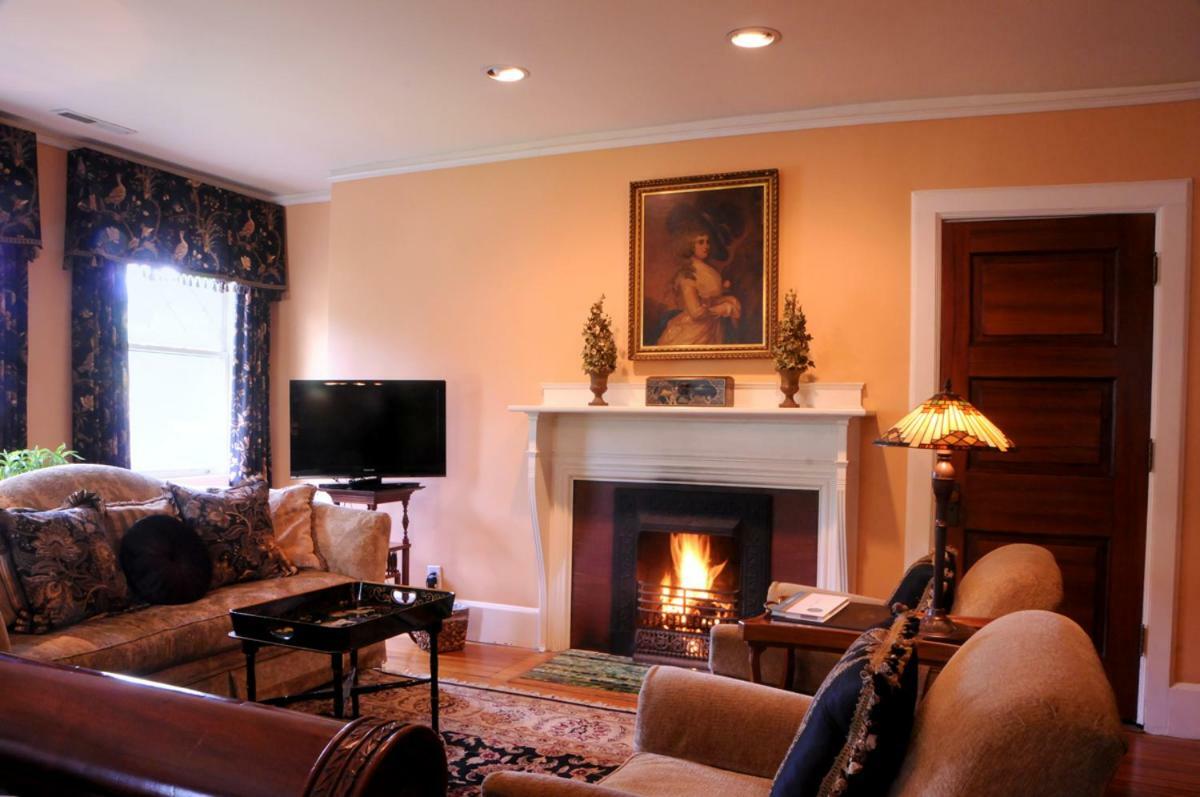 Black Walnut B&B Inn Asheville Exterior foto